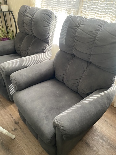 Lazyboy recliners 