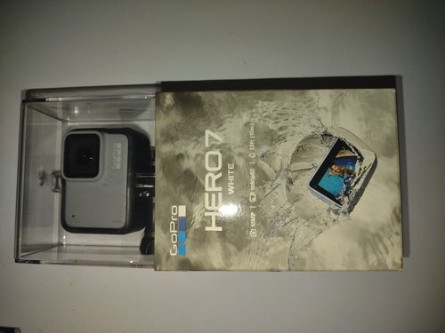 GoPro HERO 7 WHITE (new in box)& 128 GB card, Selfie Stick-CASH ONLY Txt 870-904-5870